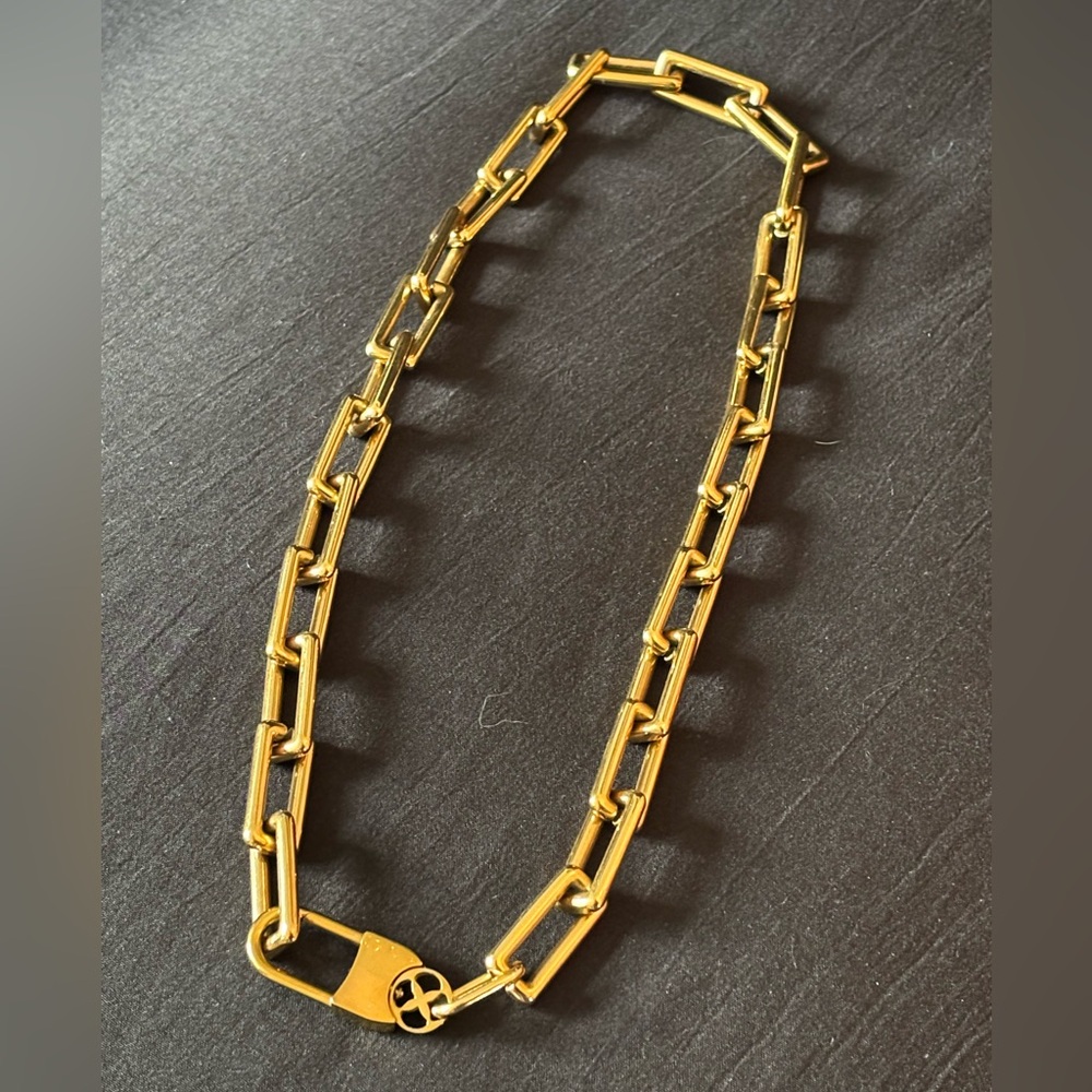 Vitaly Backlash chain link necklace ⛓️